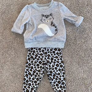 Carters Child of mine cheetah cat print outfit NWOT 0-3 baby girl